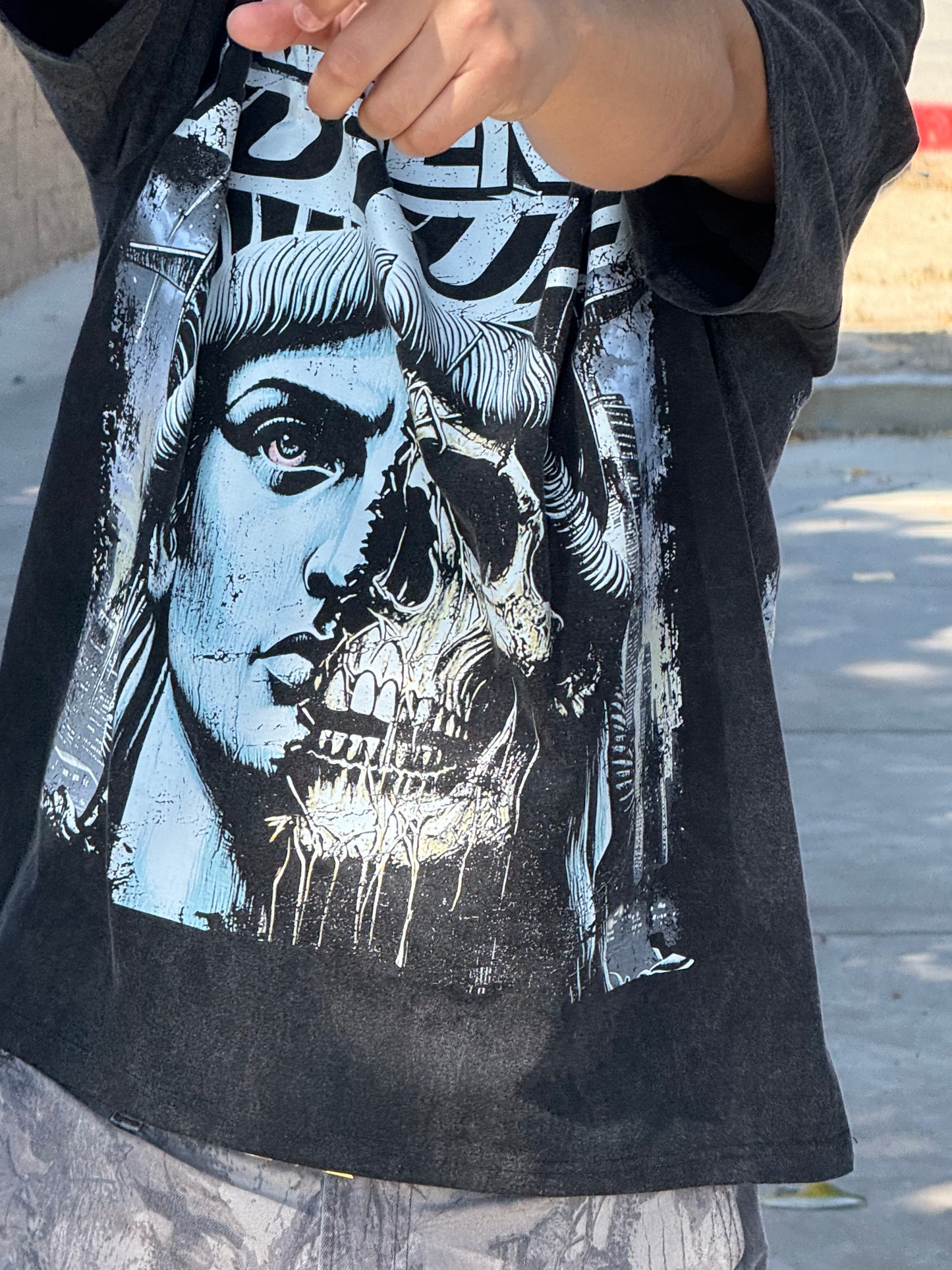 Presentnfuture Tee
